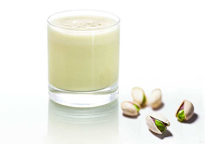 Batido cardiosaludable de pistachos americanos y avena
