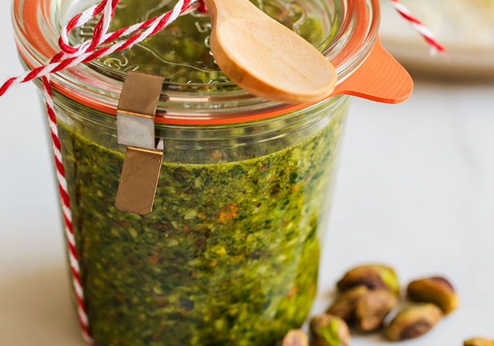 Pesto de pistachos con albahaca y espinacas
