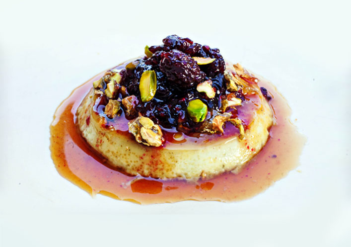 Flan de pistacho con pistachos confitados