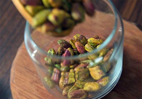 Khasta de pistachos con pimienta