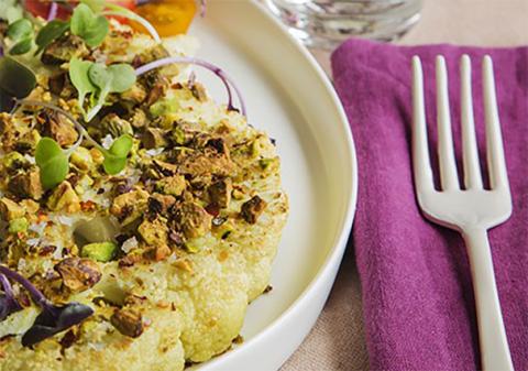 FFiletes de coliflor con costra de pistachoiletes de coliflor con costra de pistacho