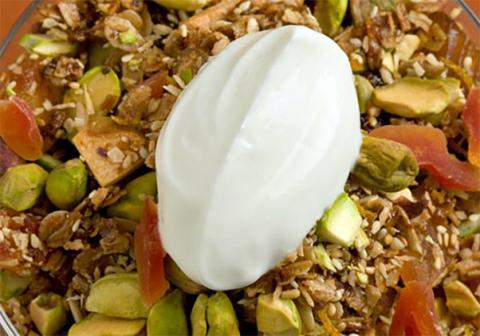 Granola de pistacho y naranja