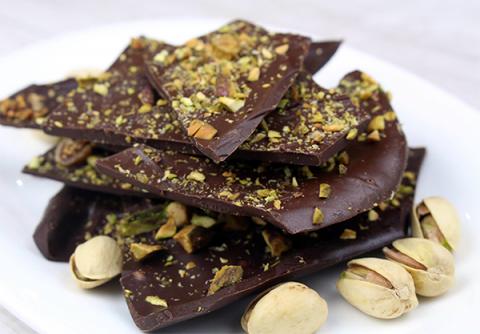 Corteza de pistacho con chispas de chocolate