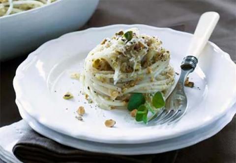 Pasta con pistachos sin gluten y baja en grasas